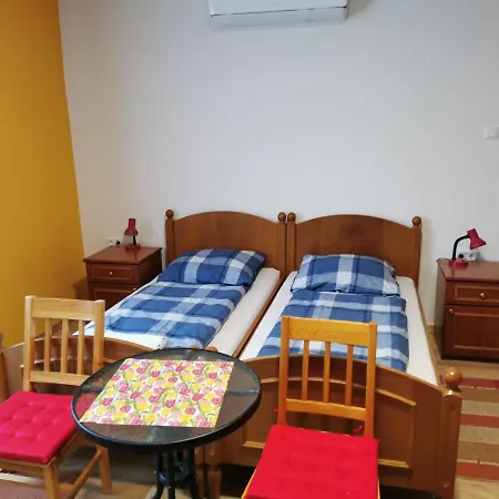Pensjonat Glazer Szallas Tapolca