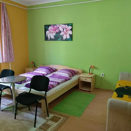 Glazer Szallas Tapolca